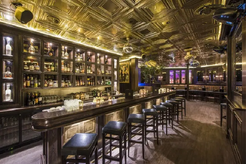Bar